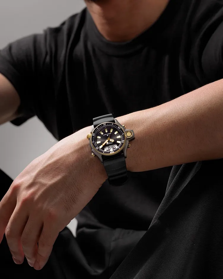Promaster Aqualand Black Dial BENEBiOL™ PU Strap JP2008-06E | CITIZEN Promaster Aqualand Black Dial BENEBiOL™ PU Strap JP2008-06E | CITIZEN